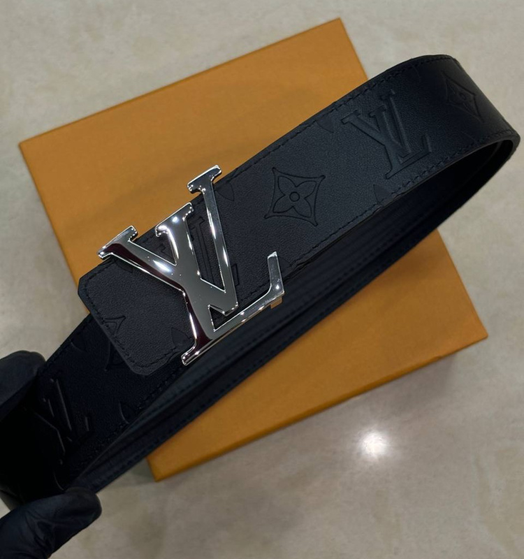 МУЖСКОЙ РЕМЕНЬ ДВУХСТОРОННИЙ LOUIS VUITTON 