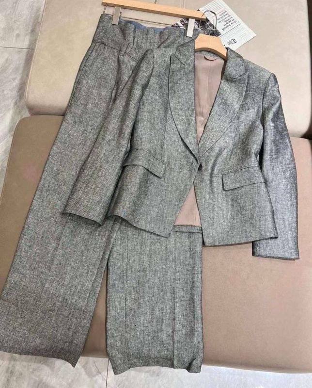 КОСТЮМ BRUNELLO CUCINELLI 