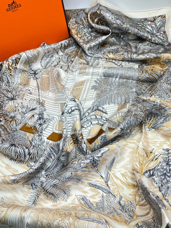 ПЛАТОК HERMES 