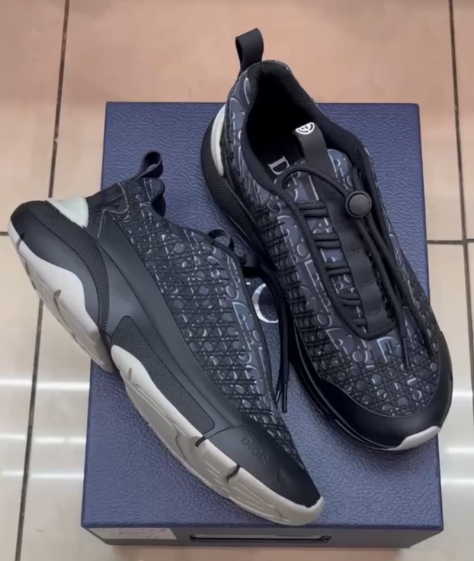 МУЖСКИЕ КРОССОВКИ CHRISTIAN DIOR 