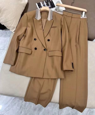 КОСТЮМ BRUNELLO CUCINELLI 