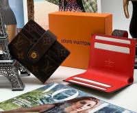 ВИЗИТНИЦА LOUIS VUITTON