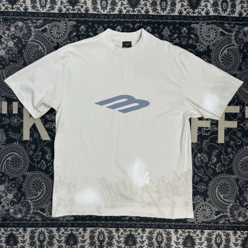 МУЖСКАЯ ФУТБОЛКА BALENCIAGA 