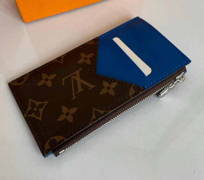 ВИЗИТНИЦА LOUIS VUITTON 