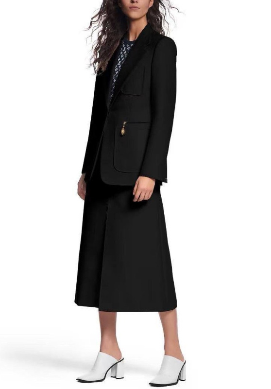 КОСТЮМ LOUIS VUITTON 