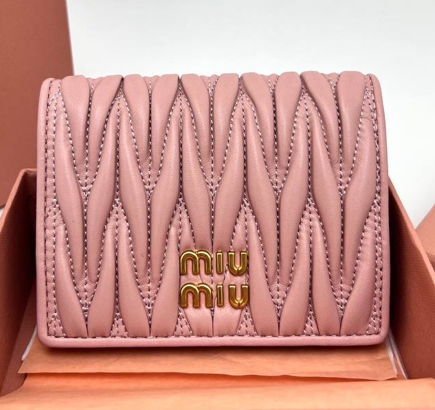 ПОРТМОНЕ MIU MIU 