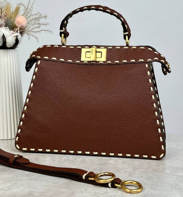 СУМКА FENDI PEEKABOO 