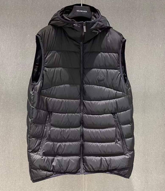 МУЖСКОЙ ЖИЛЕТ MONCLER 