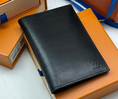 ОБЛОЖКА НА ПАСПОРТ LOUIS VUITTON 