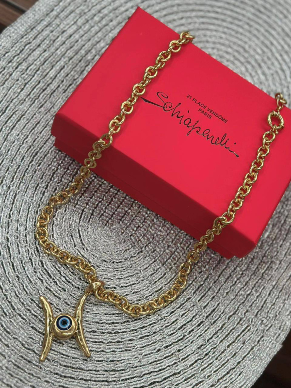 ПОДВЕСКА SCHIAPARELLI 