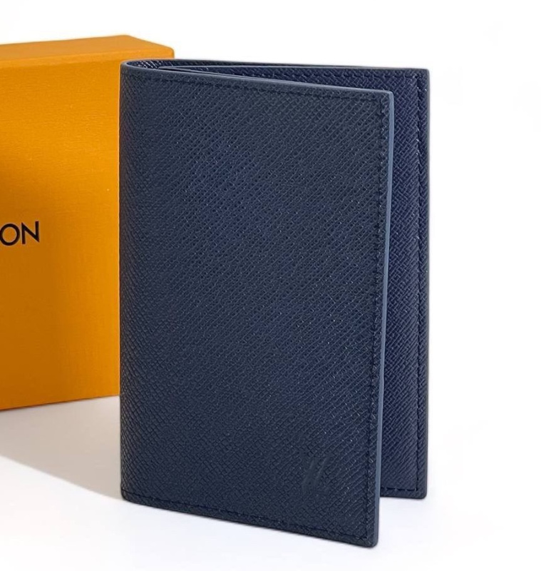 ОБЛОЖКА НА ПАСПОРТ LOUIS VUITTON 