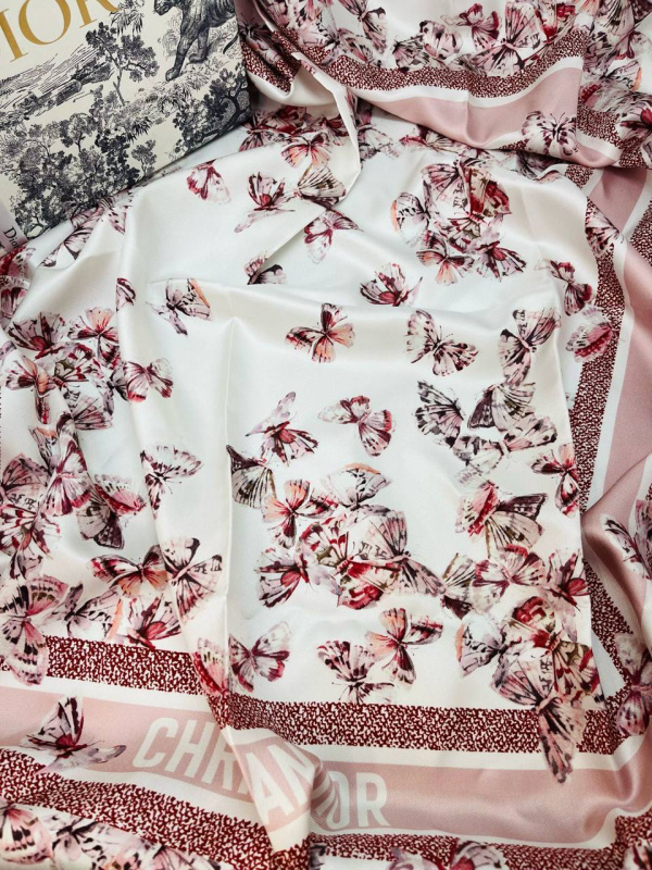 ПЛАТОК CHRISTIAN DIOR 