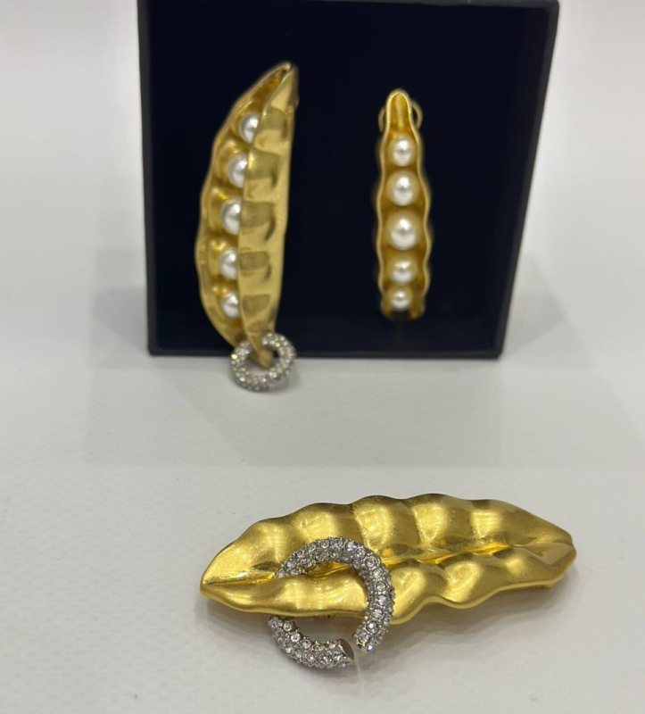 СЕРЬГИ SCHIAPARELLI 