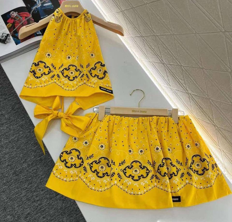 КОСТЮМ MIU MIU 