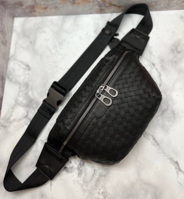 МУЖСКАЯ СУМКА СЛИНГ BOTTEGA VENETA 