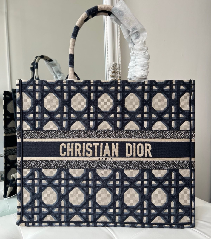 СУМКА CHRISTIAN DIOR BOOK 41 
