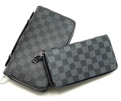 МУЖСКОЙ КОШЕЛЕК С РУЧКОЙ LOUIS VUITTON 