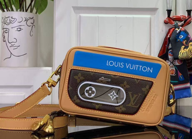 СУМКА LOUIS VUITTON 