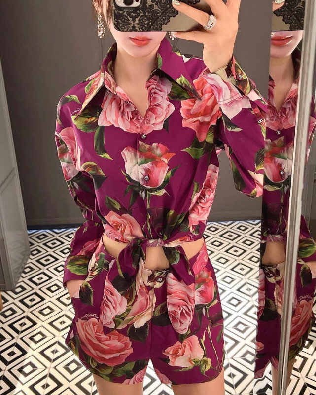 КОСТЮМ DOLCE & GABBANA 