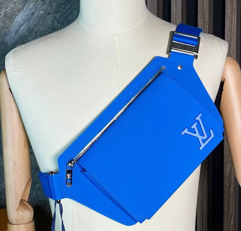 МУЖСКАЯ СУМКА СЛИНГ LOUIS VUITTON 