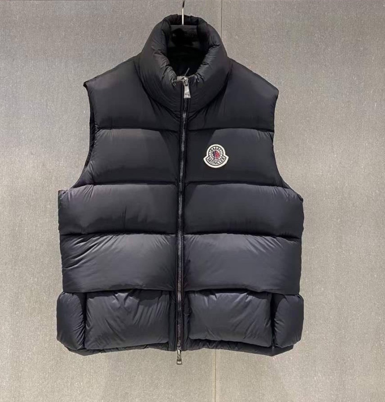 МУЖСКОЙ ЖИЛЕТ MONCLER 