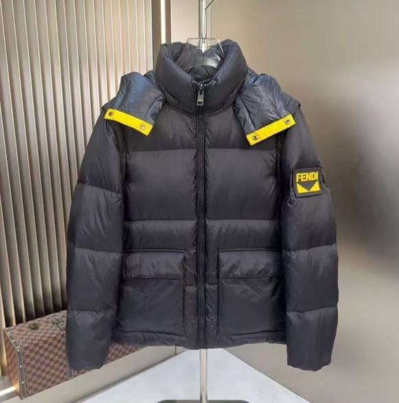 МУЖСКОЙ ПУХОВИК FENDI 