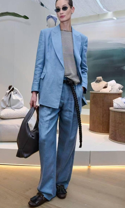 КОСТЮМ BRUNELLO CUCINELLI 