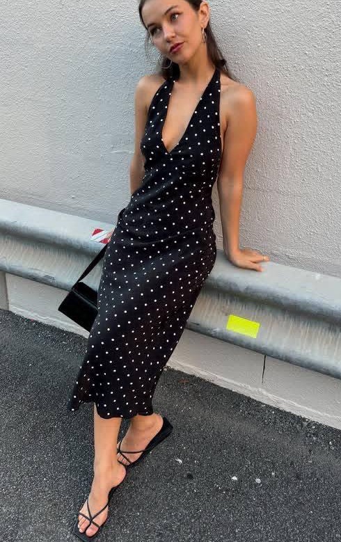 ПЛАТЬЕ REALISATION 