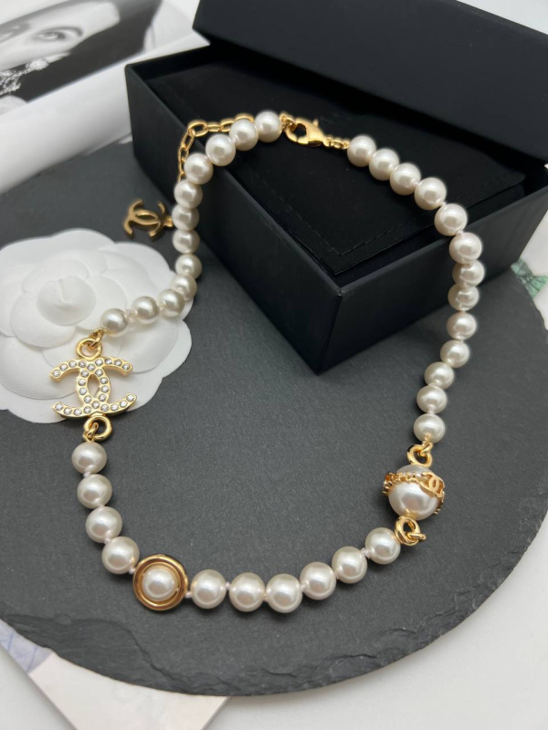 КОЛЬЕ CHANEL
