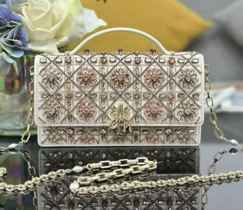 СУМКА CHRISTIAN DIOR 