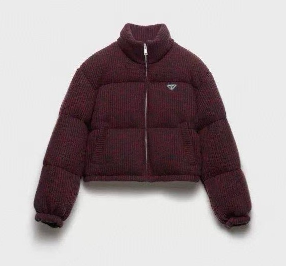 ПУХОВИК PRADA 