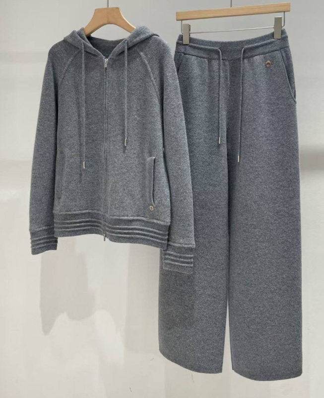 КОСТЮМ LORO PIANA 