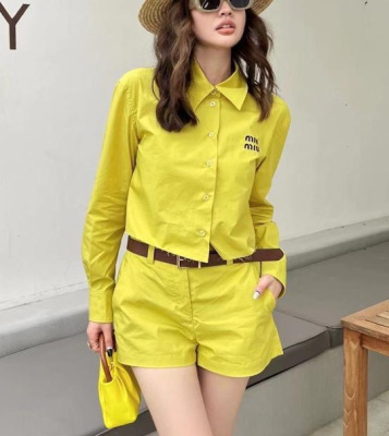 КОСТЮМ MIU MIU 