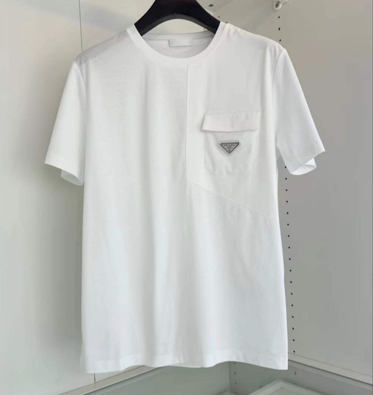 МУЖСКАЯ ФУТБОЛКА PRADA 