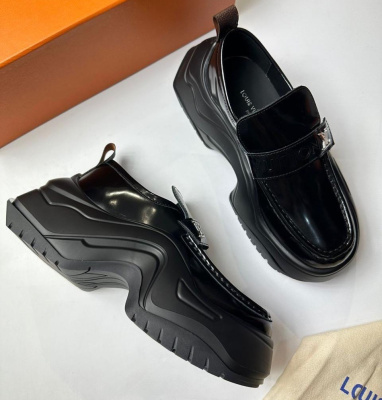 ЛОФЕРЫ LOUIS VUITTON 