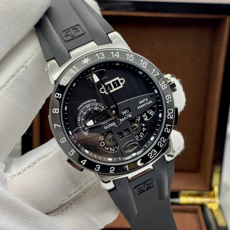 МУЖСКИЕ ЧАСЫ ULYSSE NARDIN 