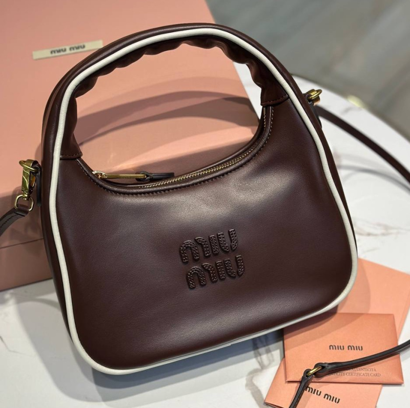 СУМКА MIU MIU WANDER 