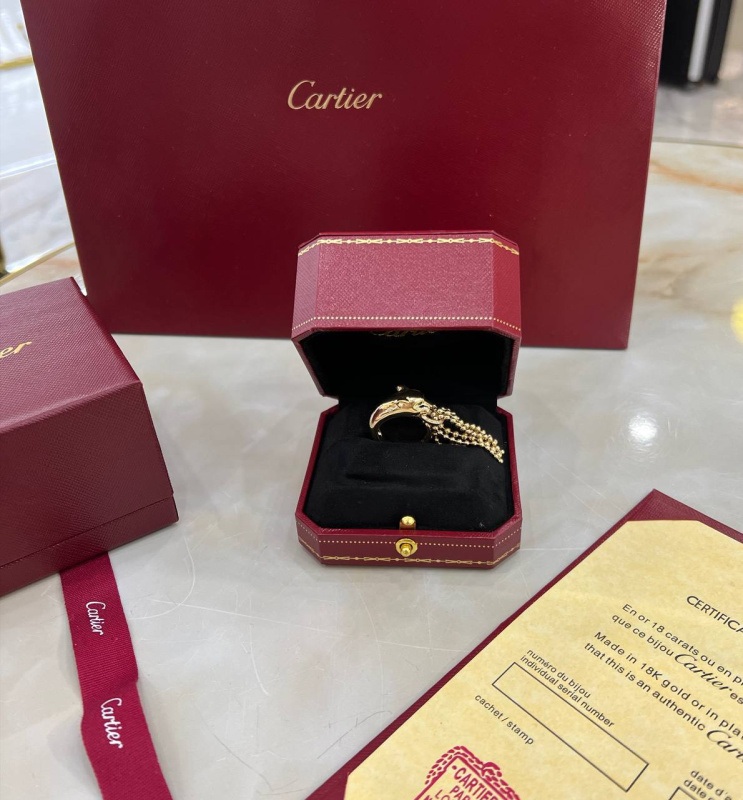 КОЛЬЦО CARTIER