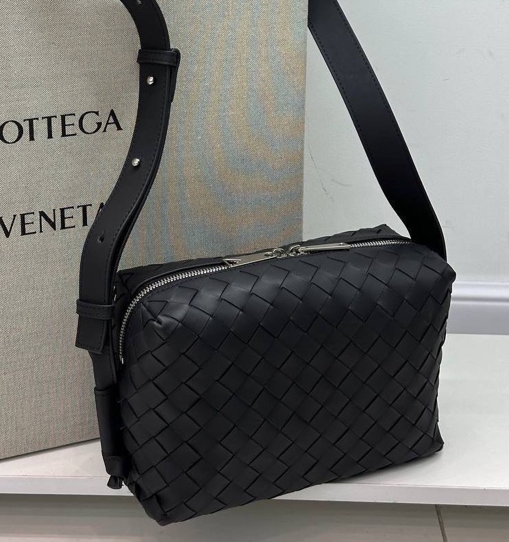 МУЖСКАЯ СУМКА МЕССЕНДЖЕР BOTTEGA VENETA 