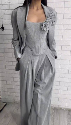 КОСТЮМ MAGDA BUTRYM 