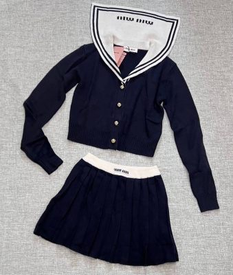 КОСТЮМ MIU MIU 