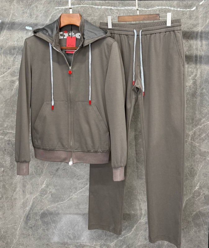 МУЖСКОЙ КОСТЮМ KITON 