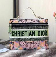 КОСМЕТИЧКА CHRISTIAN DIOR