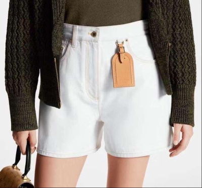 ШОРТЫ LOUIS VUITTON 