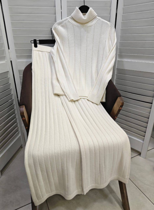 КОСТЮМ LORO PIANA 