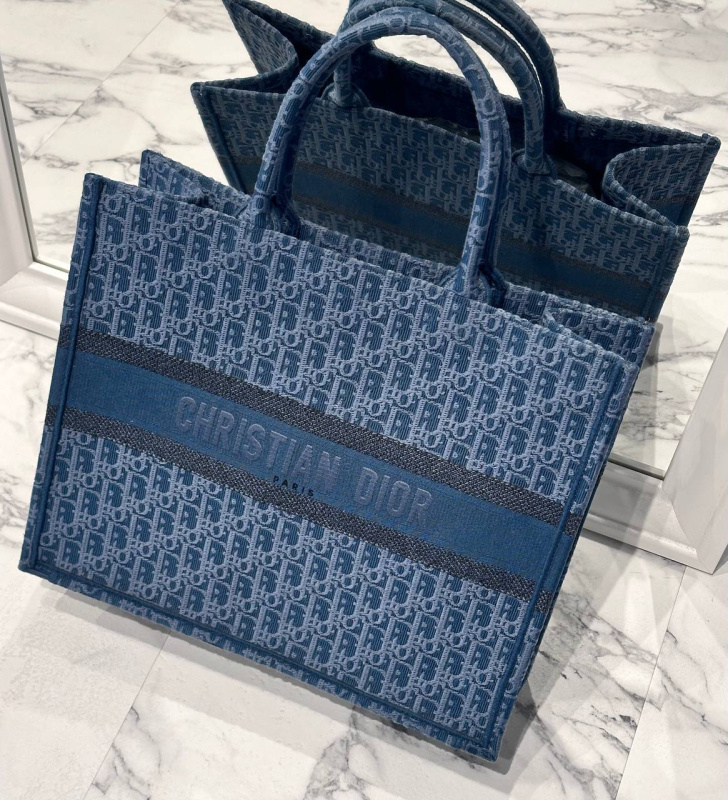 СУМКА CHRISTIAN DIOR BOOK 