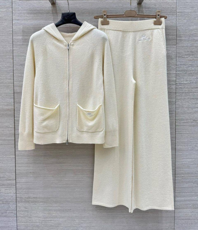 КОСТЮМ LORO PIANA 