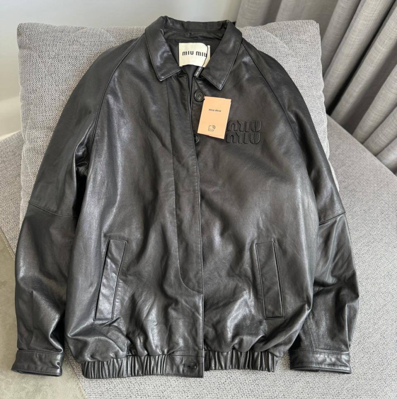 КУРТКА MIU MIU 