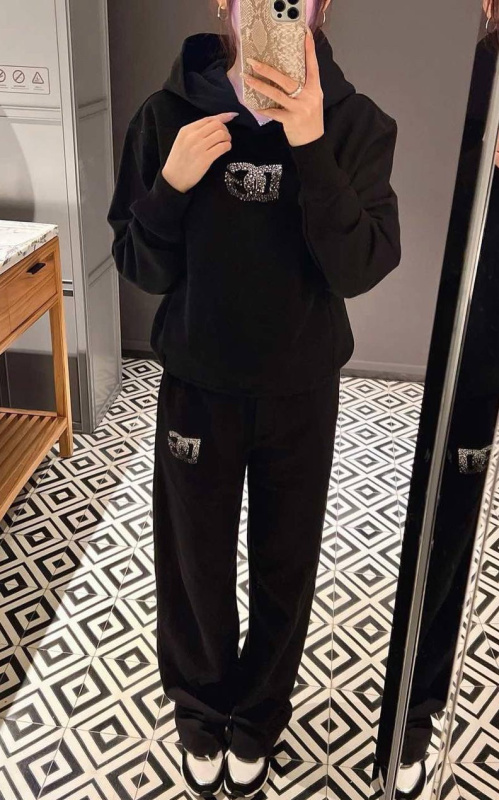 КОСТЮМ  DOLCE & GABBANA 