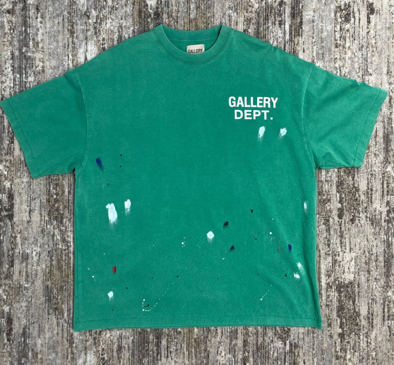 МУЖСКАЯ ФУТБОЛКА GALLERY DEPT 